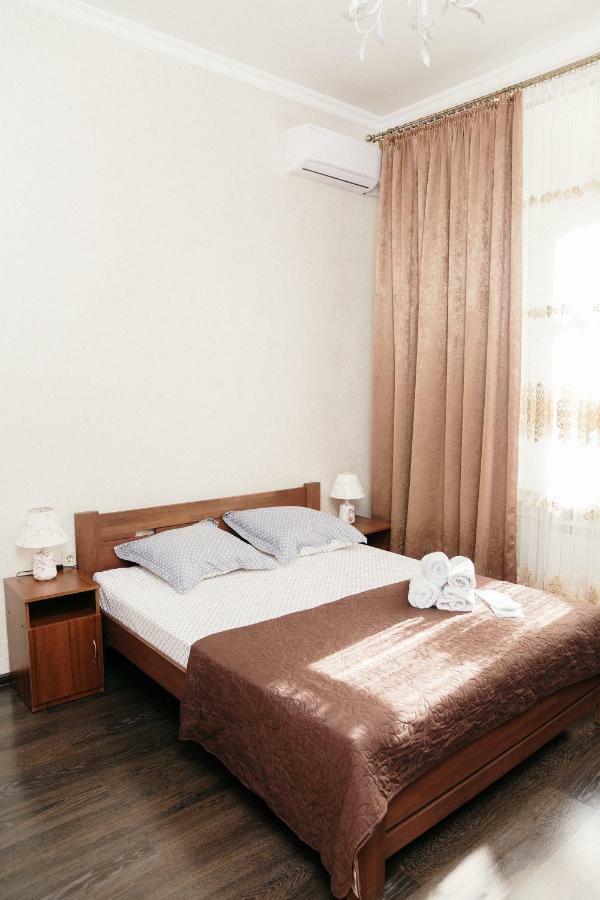 Mini Otel Cozy Patio Odessa Esterno foto